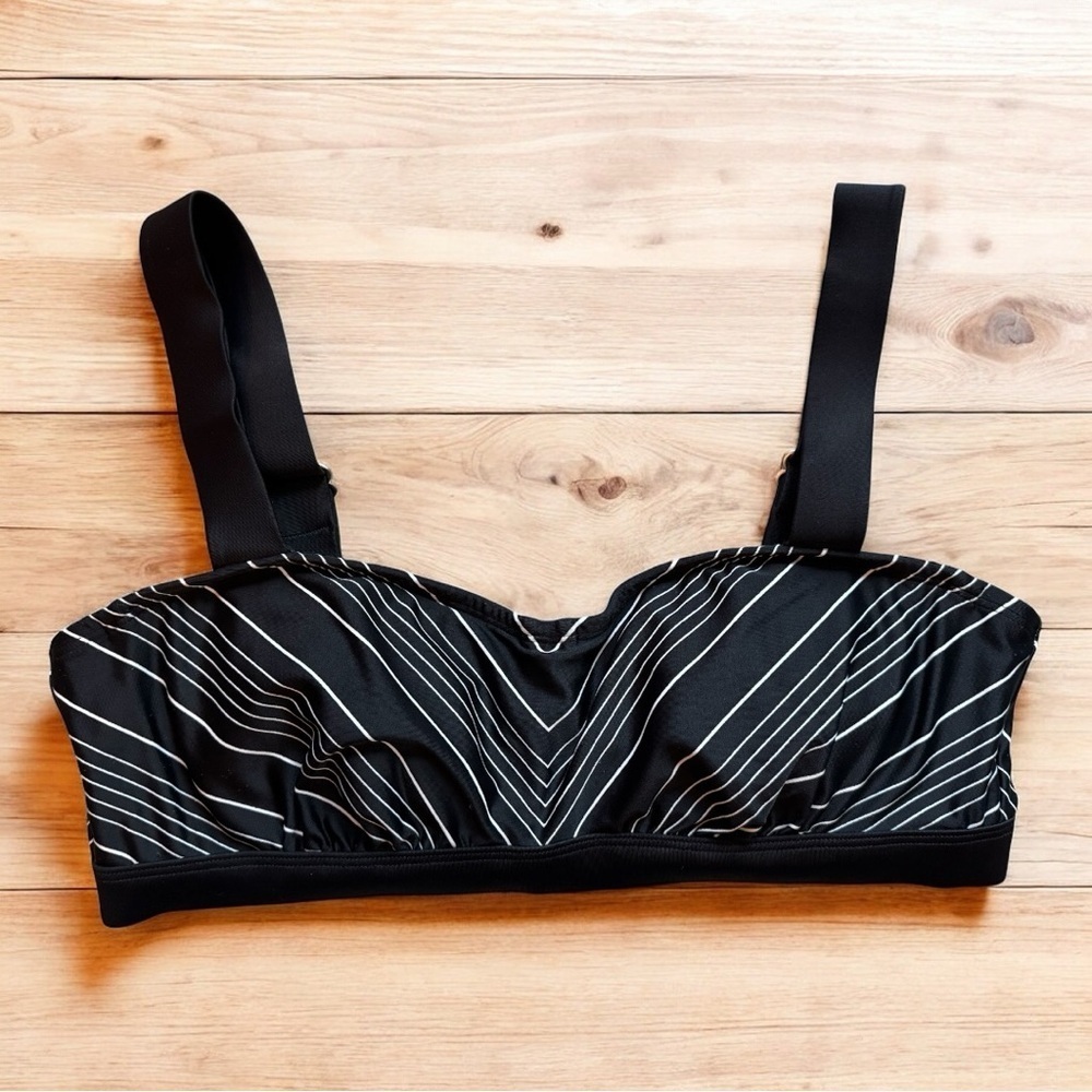 🖤 Athleta Bra-Sized Chevron Bikini Top – 34B/C 🖤 - Picture 2 of 12